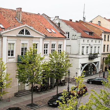 Classy Green Old Town Apartment Klaipeda Exterior foto