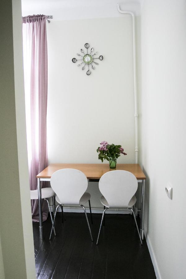 Classy Green Old Town Apartment Klaipeda Exterior foto